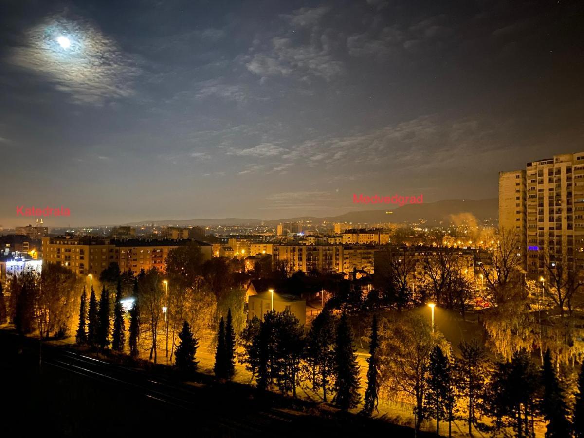 Apartment Vuky Загреб Екстериор снимка