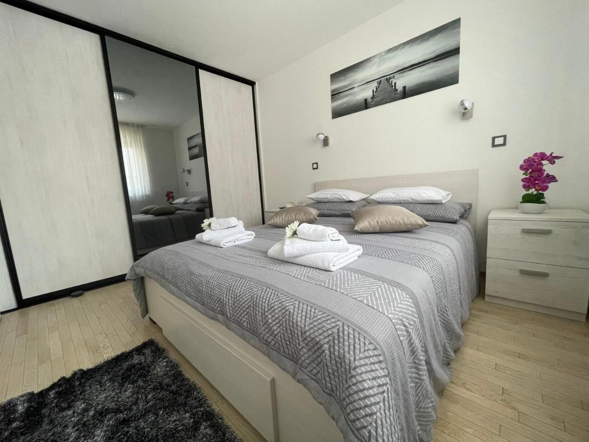 Apartment Vuky Загреб Екстериор снимка